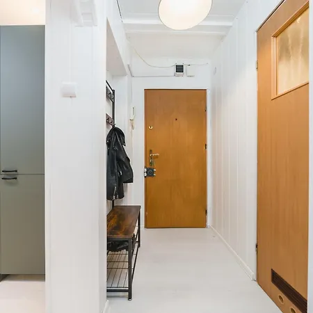 Cozy Railway Corner In - By Upstairs *